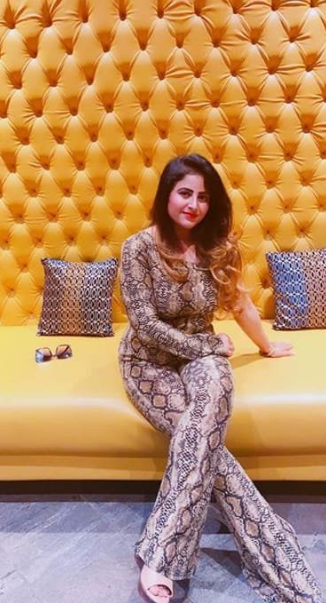 Lucknow call girl
